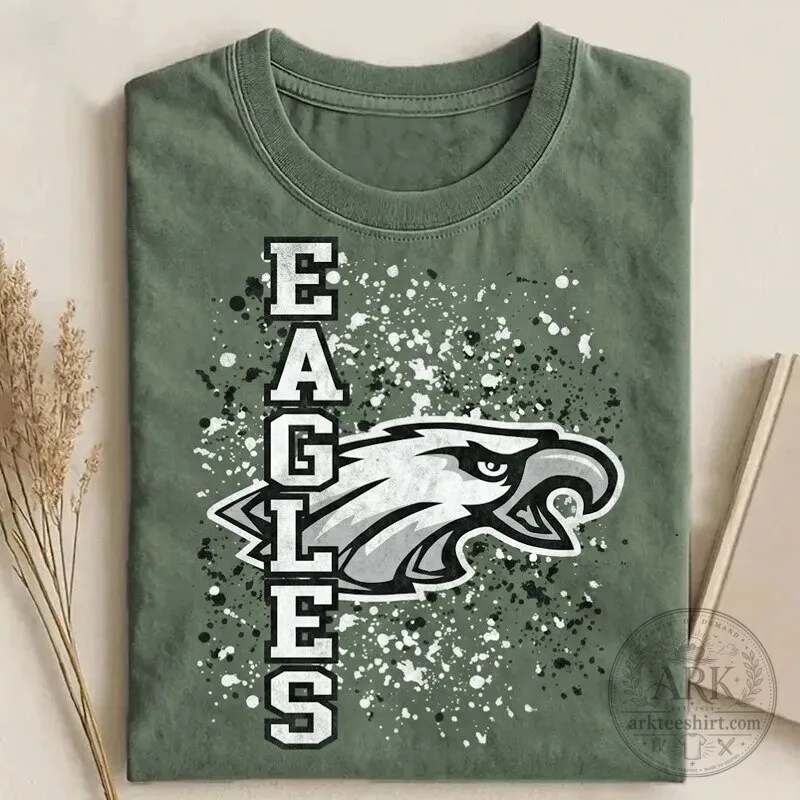 Distressed Logo T-Shirt of Philadelphia Football Eagles